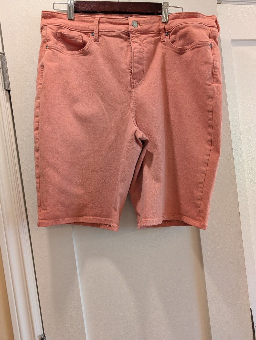 NYDJ Bermuda Shorts,18